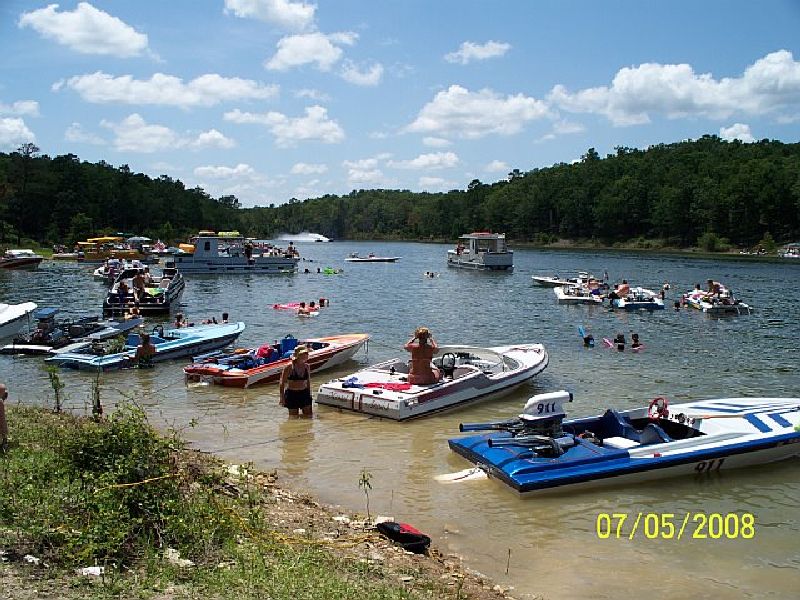 562970081112_0_BG.jpg