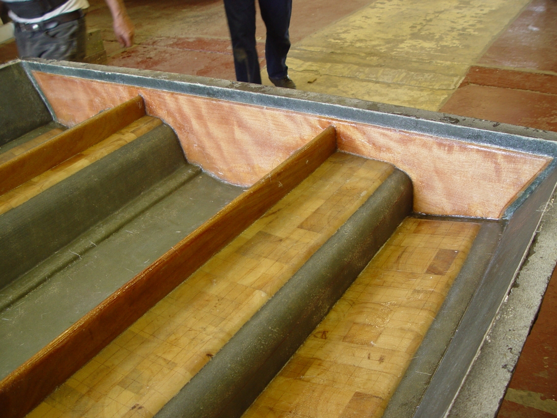 c013.jpg